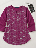 Women’s Magenta Pure Cotton Floral Printed 3/4 Sleeve Kurti with Front Button Detail